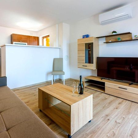 Апартаменты House View Нови-Винодолски Экстерьер фото